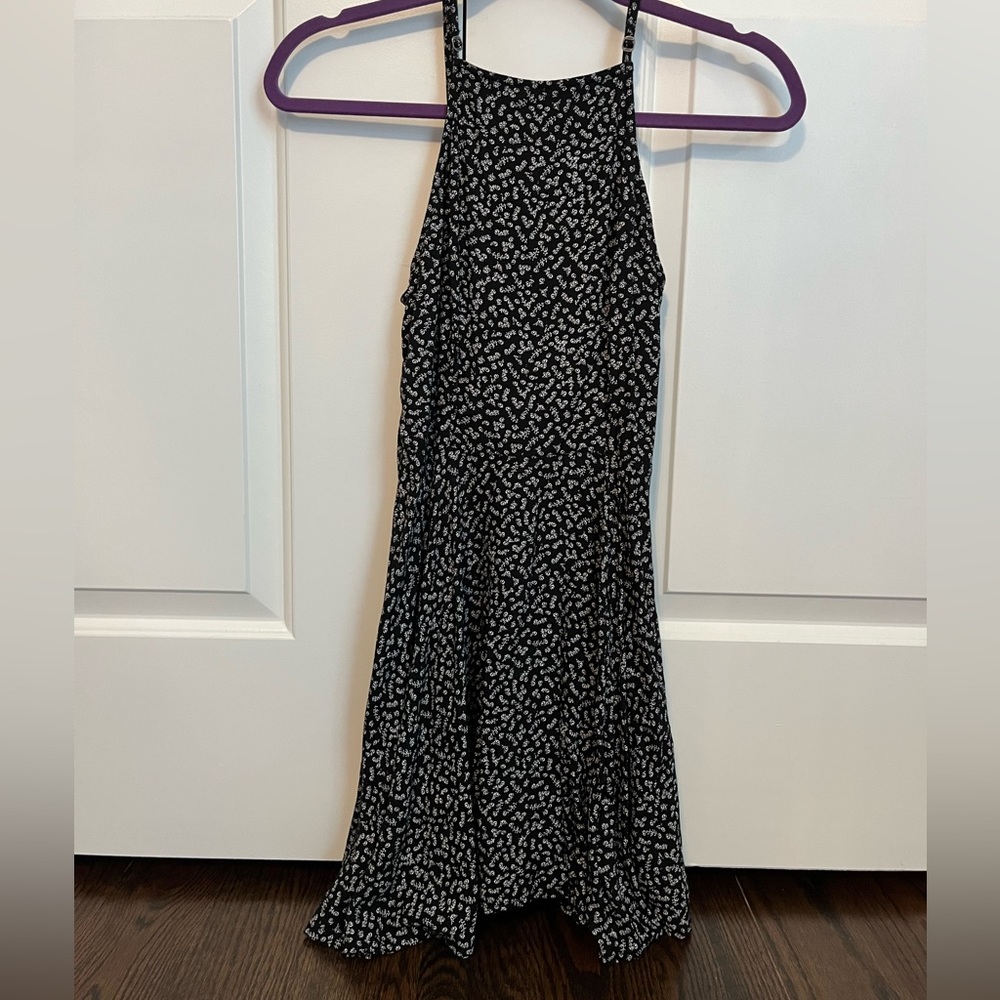 Abercrombie and Fitch XS Black Floral High Neck Dress